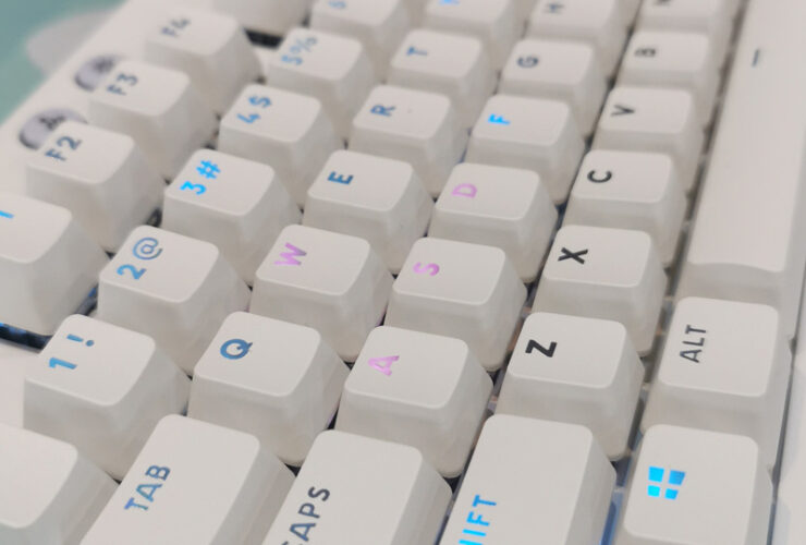 Review Logitech G715 Wireless Keyboard Gaming (Aurora Collection)