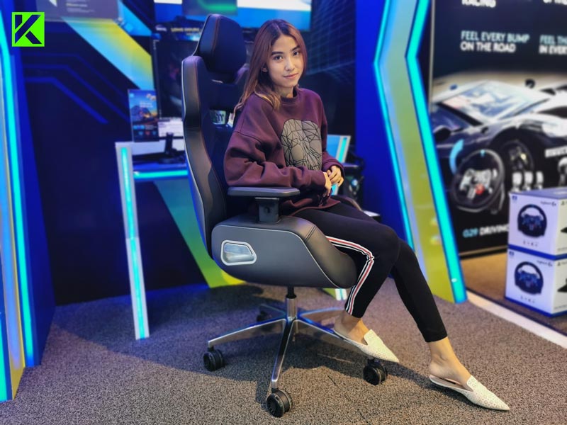 Review ThermalTake Gaming Chair Argent E700 Space Grey