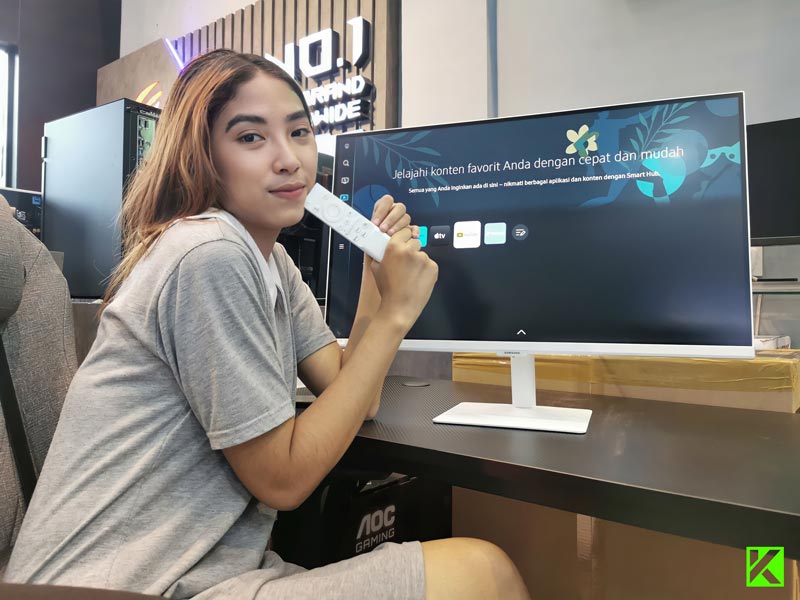 Samsung Smart Monitor M5