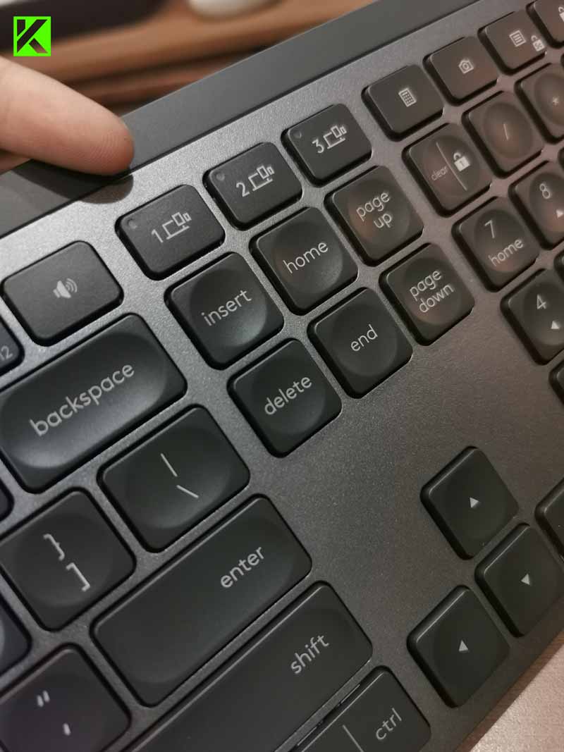 Review Logitech MX Keys, Keyboard Premium yang Bikin Betah Ngetik