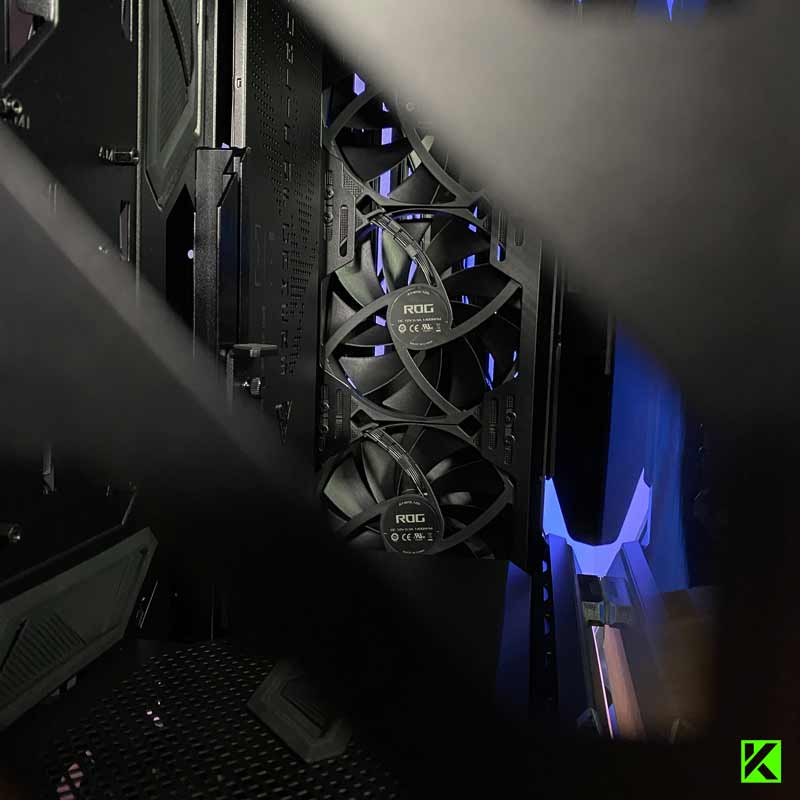 Review ASUS ROG Hyperion GR701