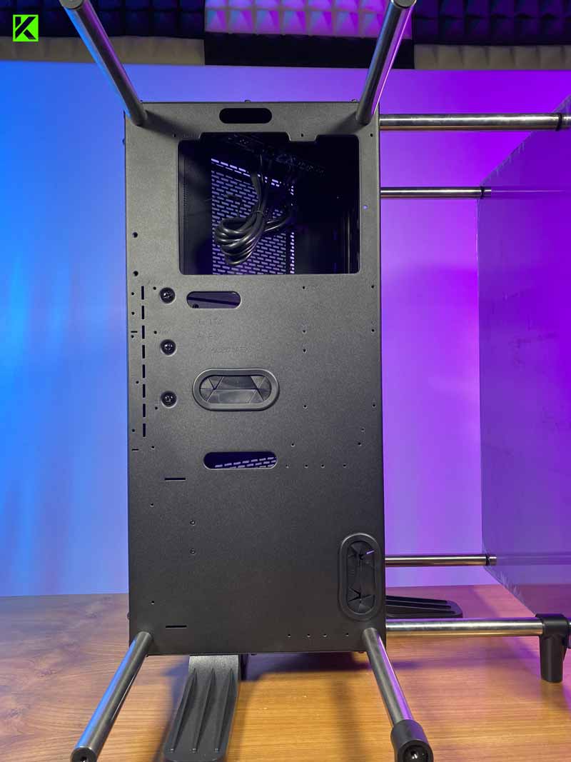 Review THERMALTAKE Core P90 Tempered Glass Edition