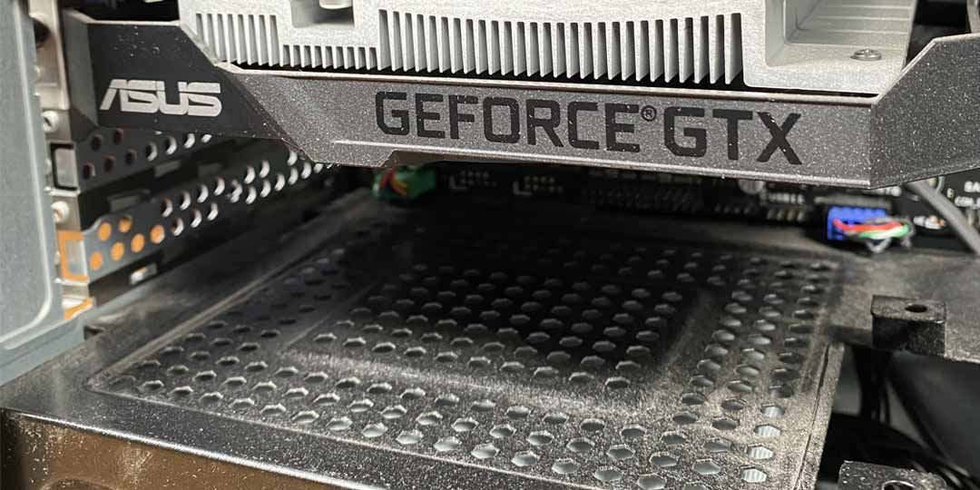 Review ASUS ROG STRIX G10CE