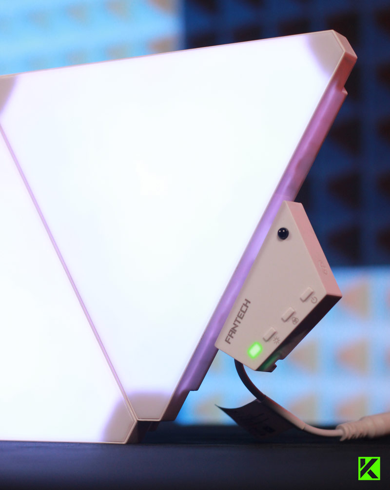 Review Fantech Smart RGB Triangle