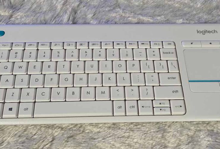 Review Logitech K400