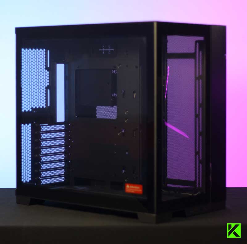 Review LIAN LI O11 Dynamic Evo