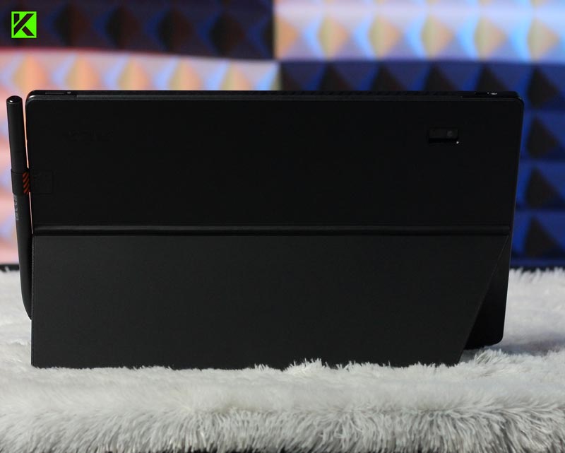 Review ASUS Vivobook T3304G