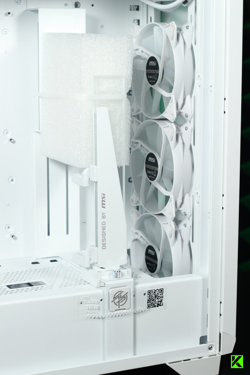 Review Casing MSI MPG Gungnir 300R