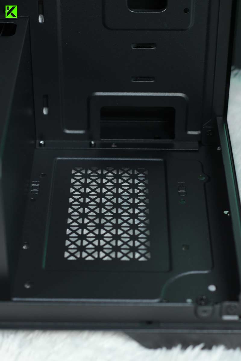 Review Casing Armaggeddon Aquaron MATX