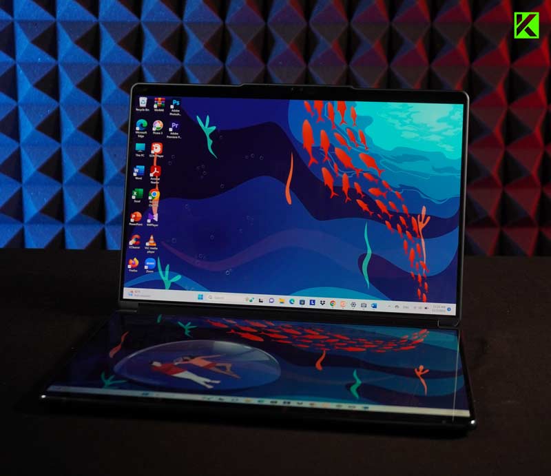 Review Lenovo Yoga Book 9i