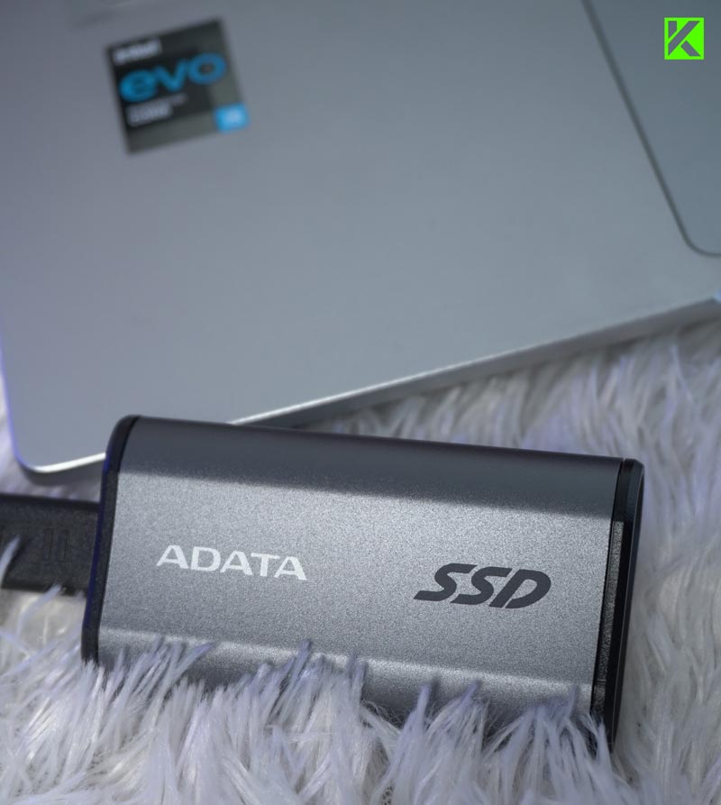 Review Elite SE880 External Solid State Drive