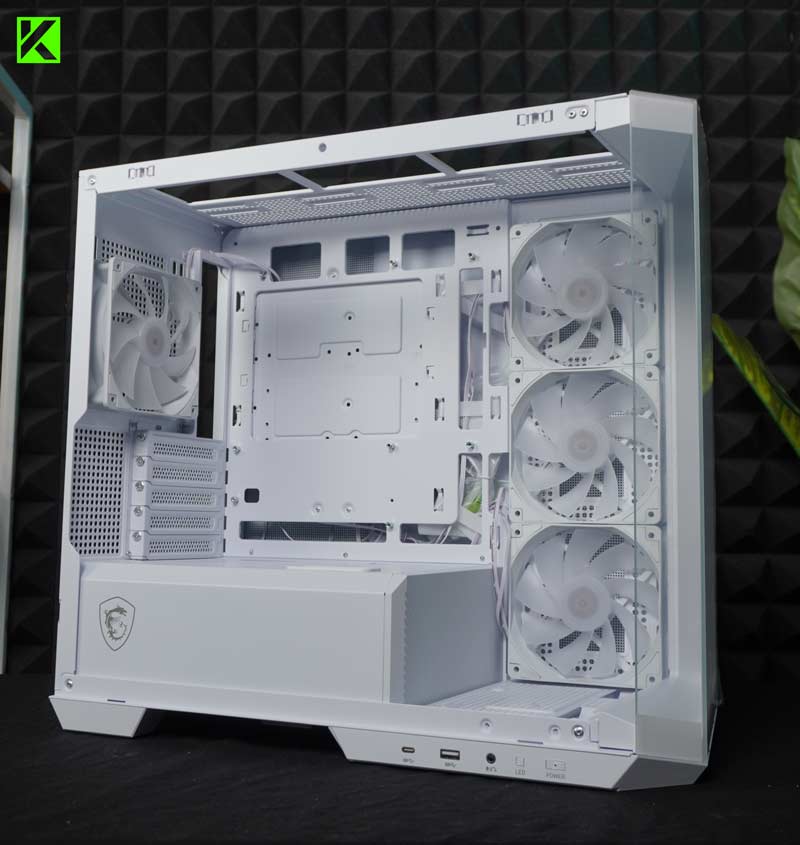 Review MSI MAG PANO M100R PZ