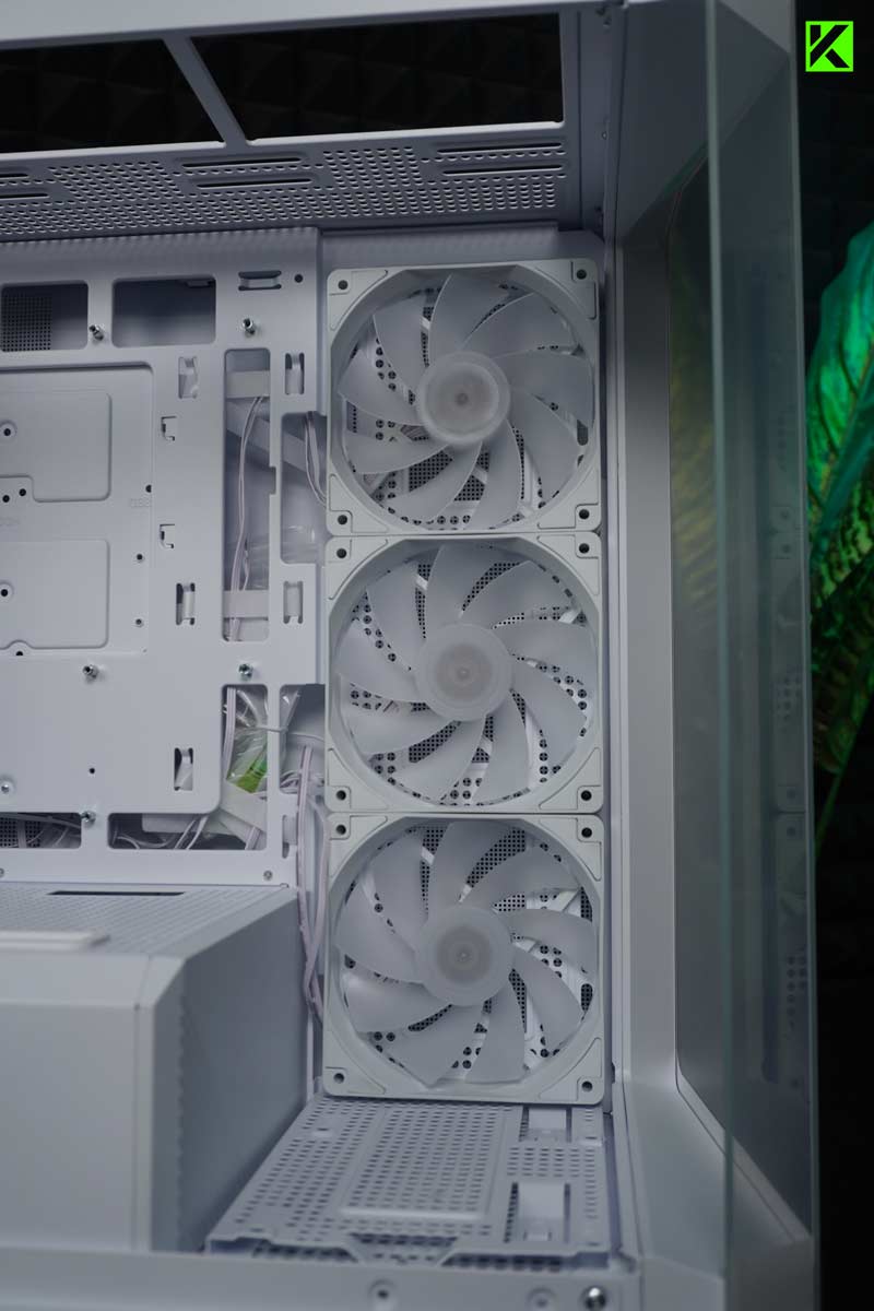 Review MSI MAG PANO M100R PZ