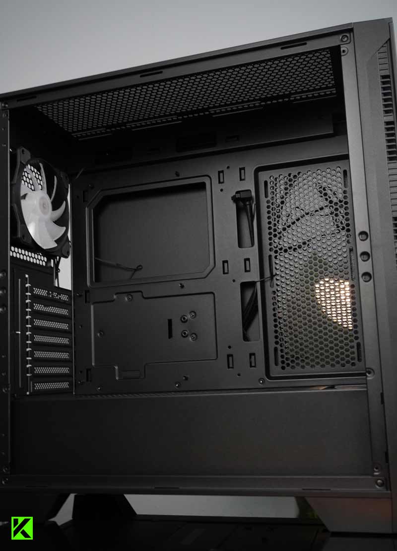 Review MSI MAG Forge 320R Airflow