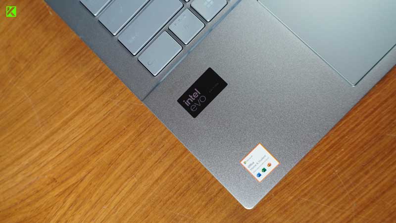 Review ASUS Zenbook 14 OLED UX3405MA