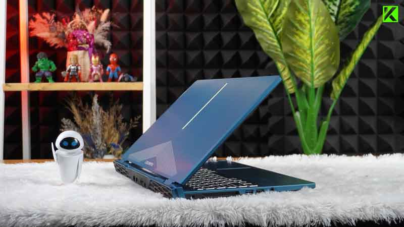 Review COLORFUL EVOL P15-23