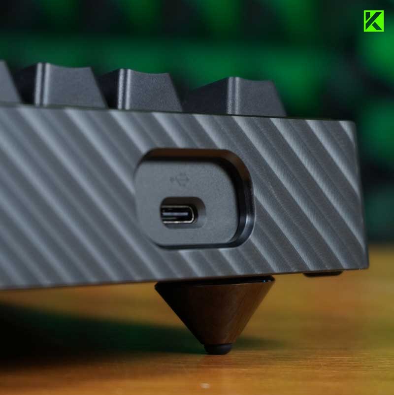 Review ASUS ROG M702 Azoth Extreme