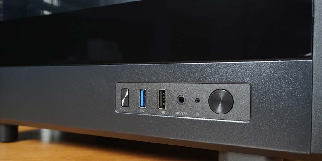 Review Infinity AXIS