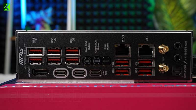 Review MSI MPG Z890 CARBON WIF