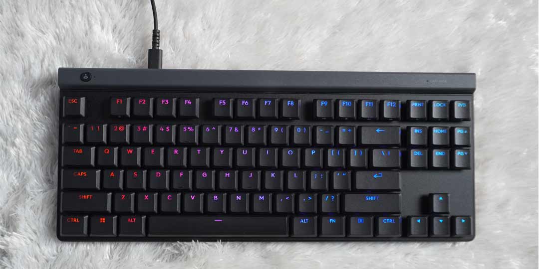 Review Logitech G515 TKL