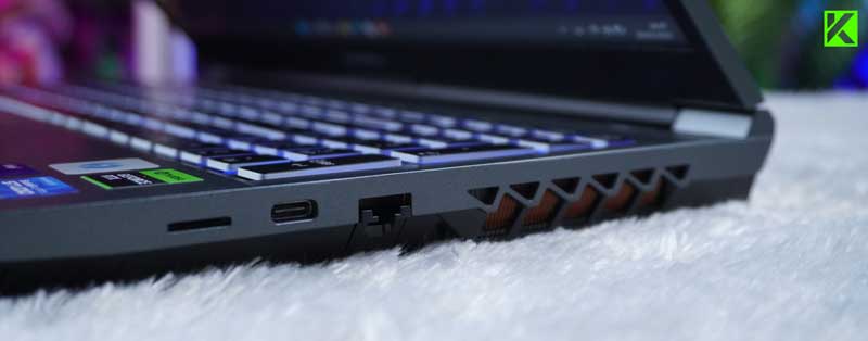 Review COLORFUL EVOL X15 XS