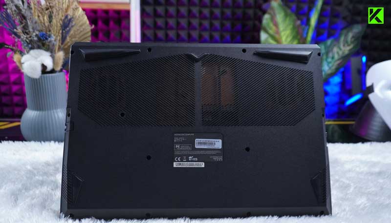 Review COLORFUL EVOL X15 XS