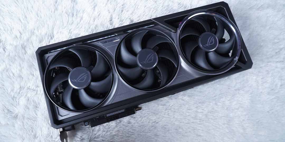 Review ASUS ROG Astral RTX 5090