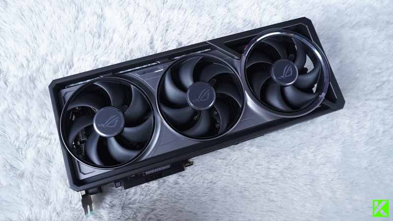 Review ASUS ROG Astral RTX 5090