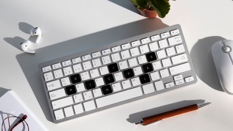 Apa itu Keyboard Low Profile - Desain